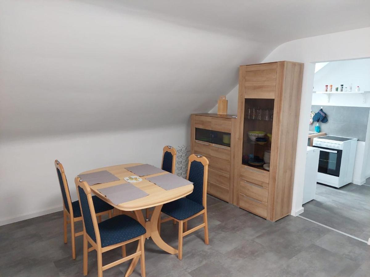 Bruno'S Ferienwohnung Wendlingen am Neckar Esterno foto